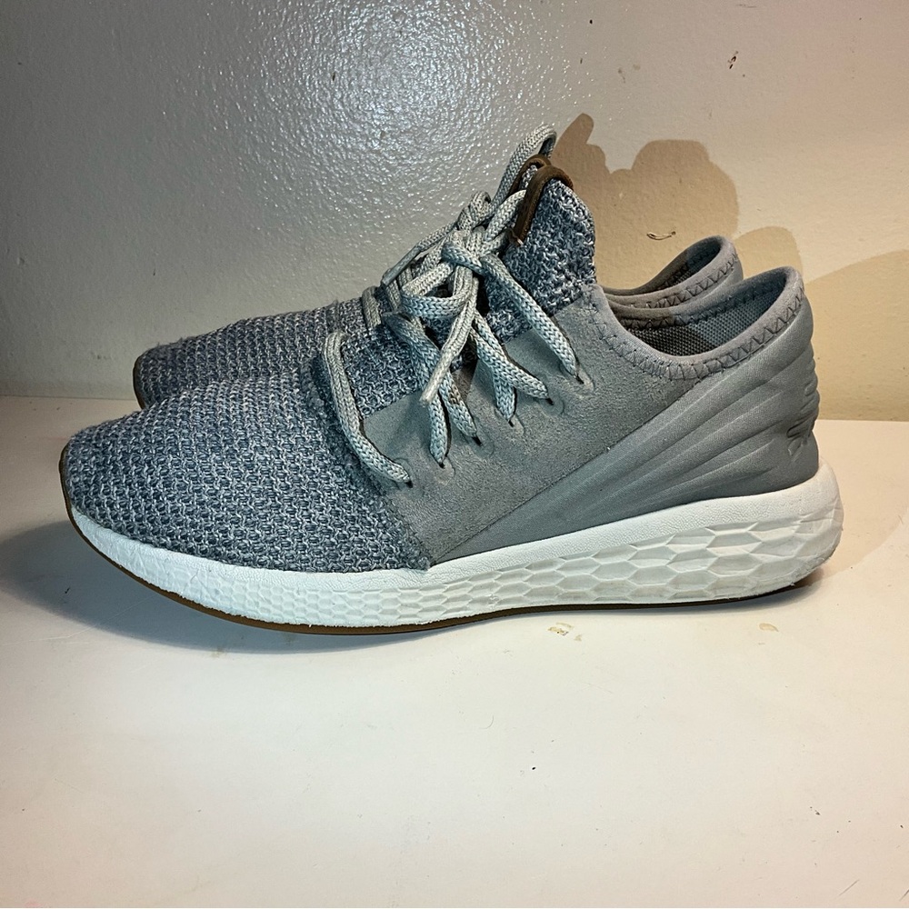 New Balance women’s size 7 fresh foam